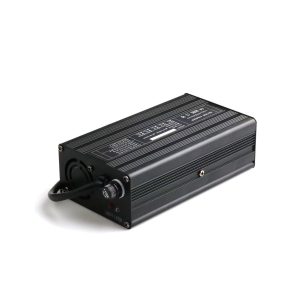 12v‑30a‑lifepo4‑charger‑14‑4v‑14‑6v‑main